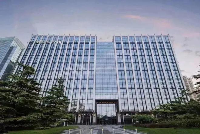 2024中国知识产权保护高层论坛进行时两高律师事务所吴新华副主任受邀参加(图3)