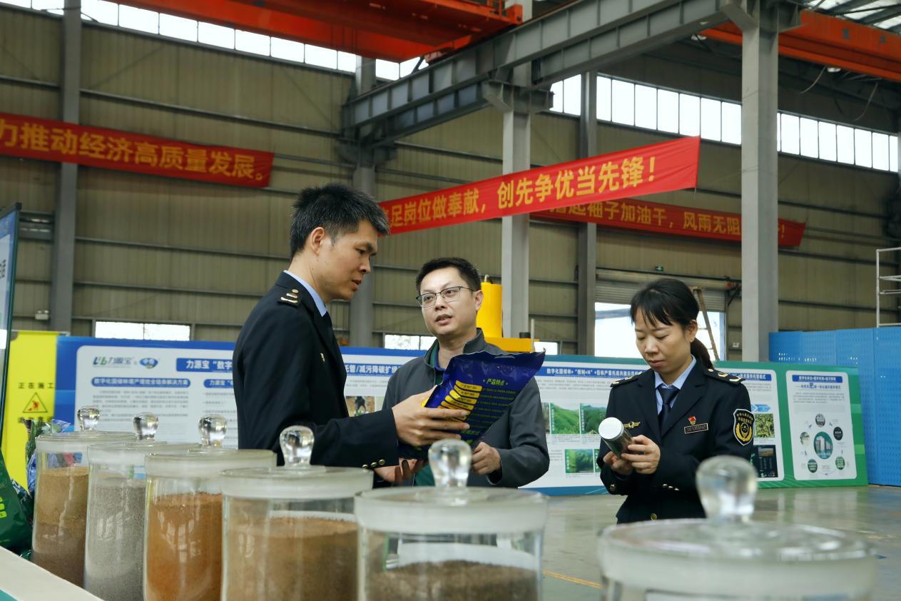 南宁市市场监管局组织开展知识产权保护直通车服务(图3)