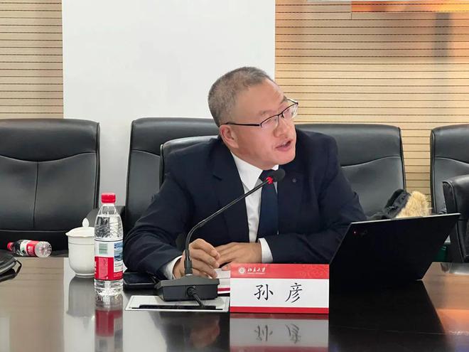 2024年度十大著作权事例 孙彦律师点评“某时装公司诉某服饰店等侵犯著作权纠纷案宣判”