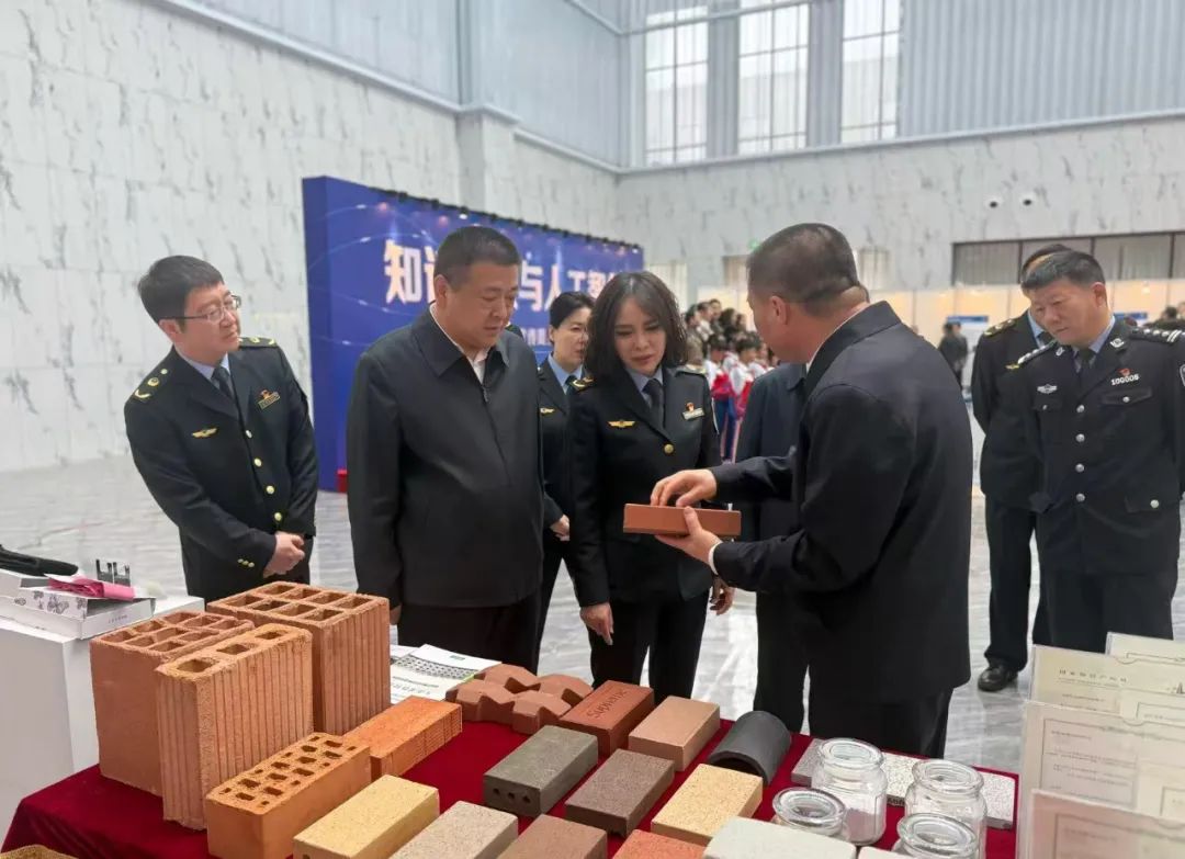 黑龙江省七台河市成功举办知识产权宣传周启动仪式暨“专利赋能 商标添彩”知识产权成果展(图2)