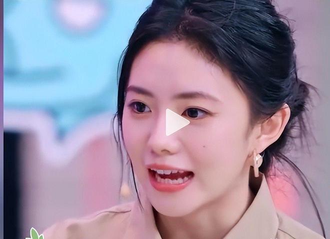 《陷入我们的热恋》王安宇刘浩存靠CP逆风翻盘网友：还原度好高(图11)