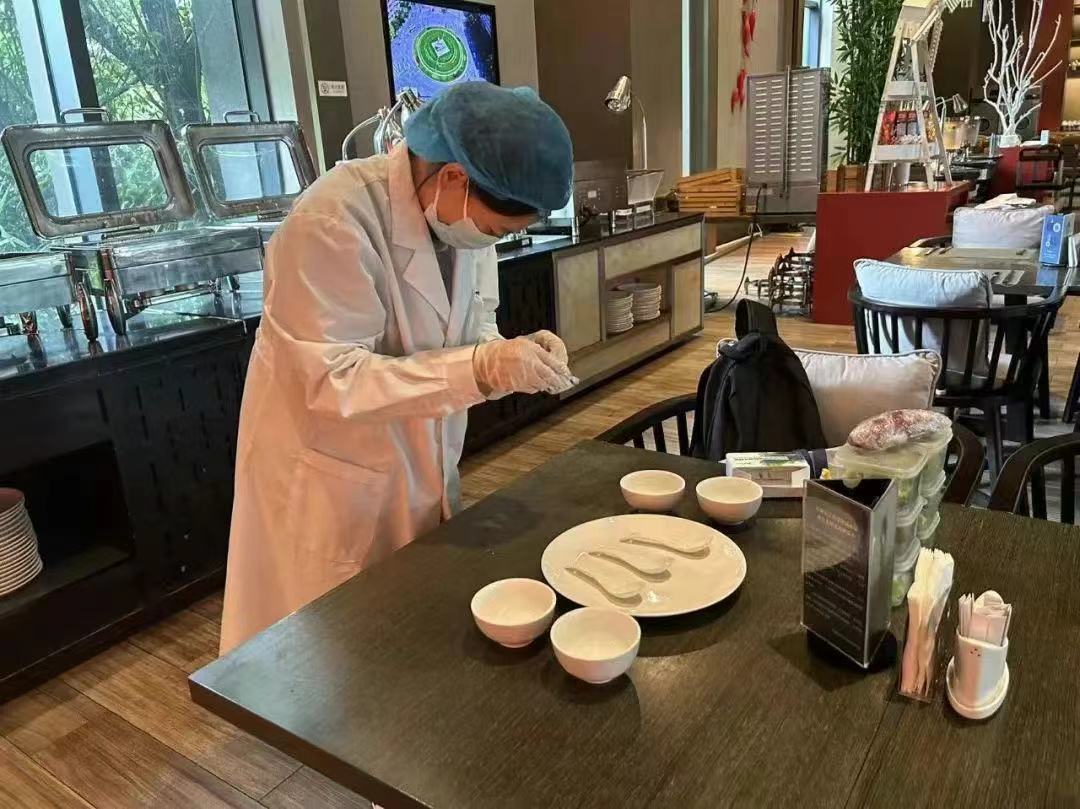 东方低碳经济混合A