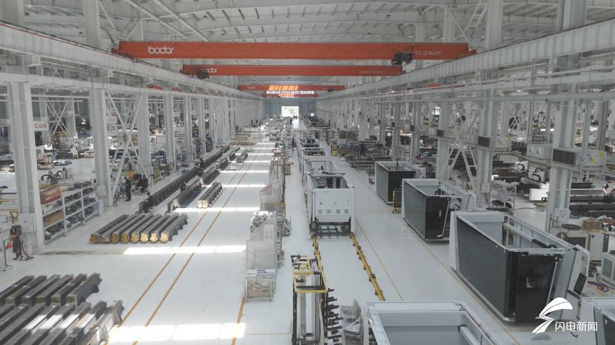 冠军制造 工赋山东｜斩获专利破900+！邦德激光用“中国智造”抢占全球激光市场C位(图3)