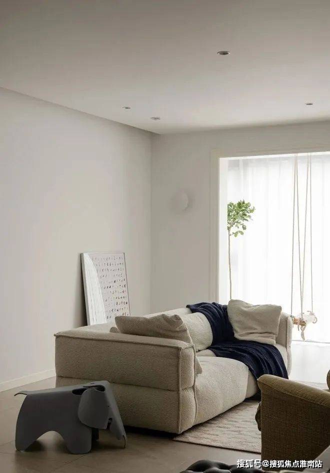 保利云湖壹号售楼处│云湖壹号 (营销中心) 官网 - 2025 销售中心 (售楼处)- 楼盘欢迎您 价格  户型  地址环境配套交房时间电话(图8)