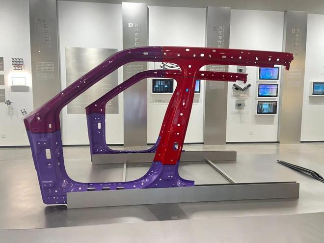 中国汽车“钢铁侠”这样“炼”成(图2)