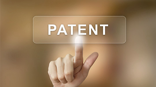 全球霸主和生猛新贵公开“互掐”