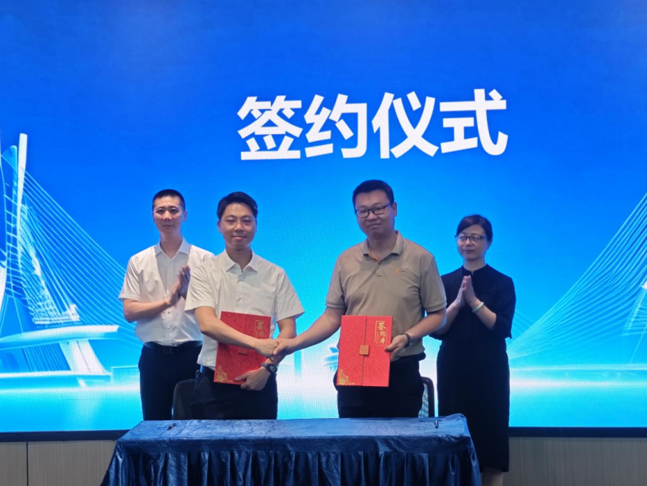 南宁开展知识产权保护宣讲与专利预审服务进校园活动(图2)